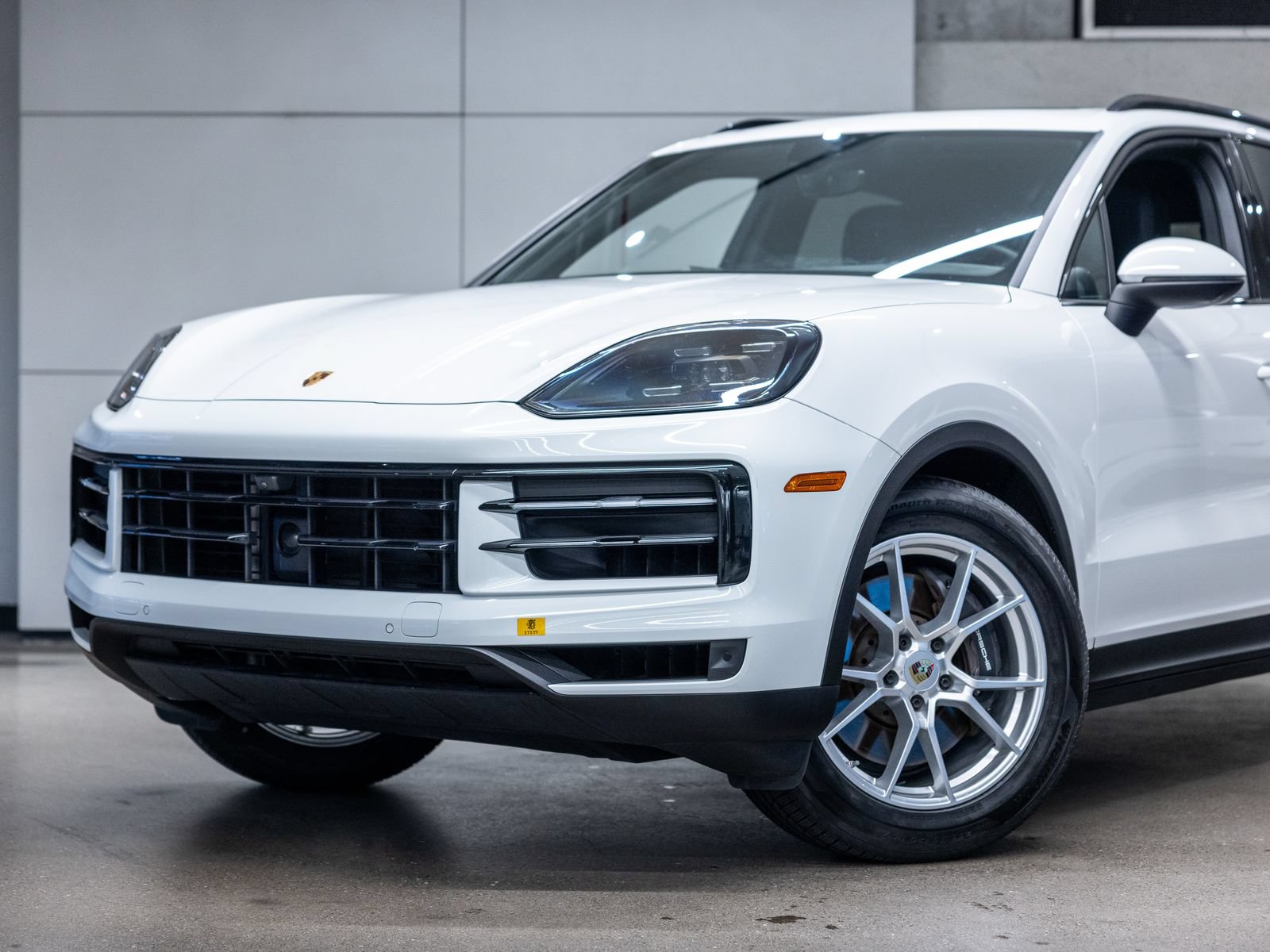 Certified 2024 Porsche Cayenne AWD/4WD image 20