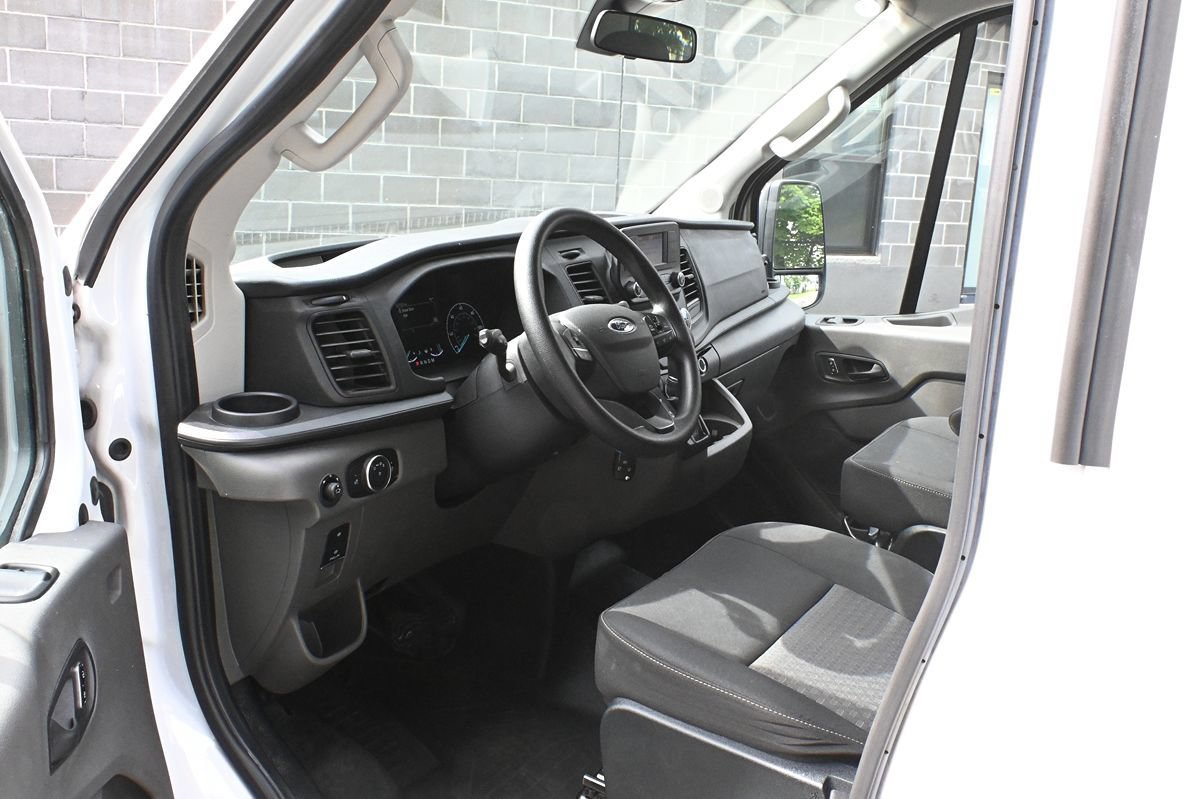 Used 2023 Ford Transit 350 XL RWD image 7