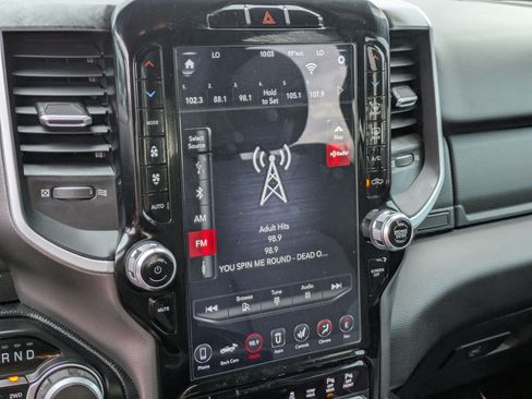 Used 2021 RAM 1500 Big Horn AWD/4WD image 22