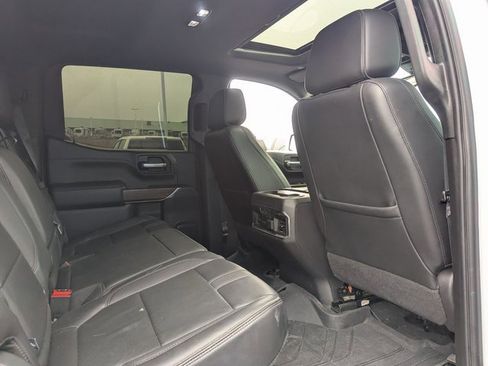 Used 2021 Chevrolet Silverado 1500 High Country w/ Technology Package image 34