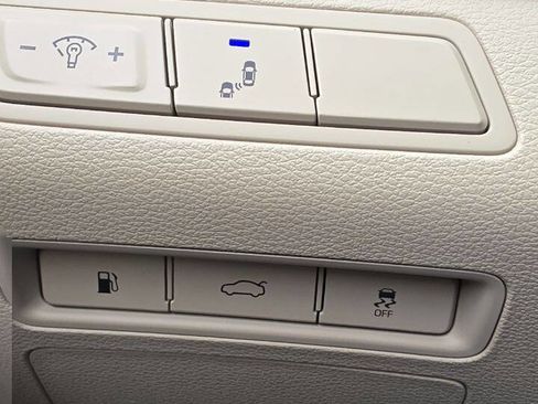 Used 2015 Hyundai Sonata Limited w/ Option Group 05 image 15