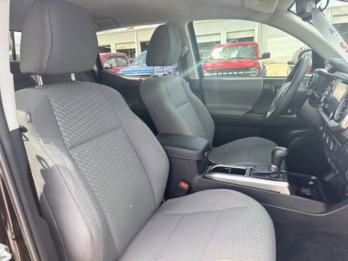 Used 2023 Toyota Tacoma SR5 image 14