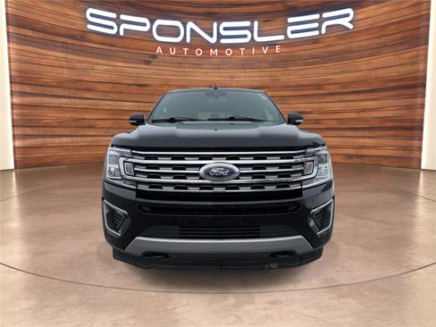 Used 2021 Ford Expedition Max Limited image 10