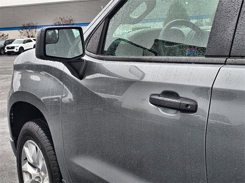 Used 2026 Chevrolet Silverado 1500 Custom image 11