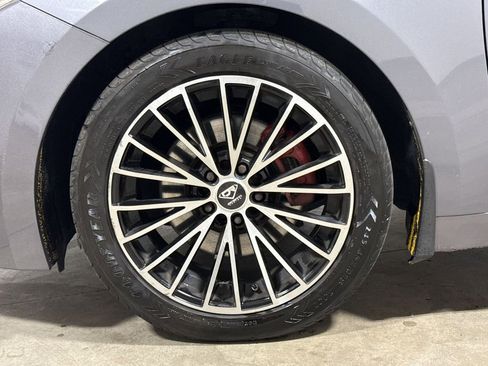 Used 2013 Hyundai Azera FWD image 26