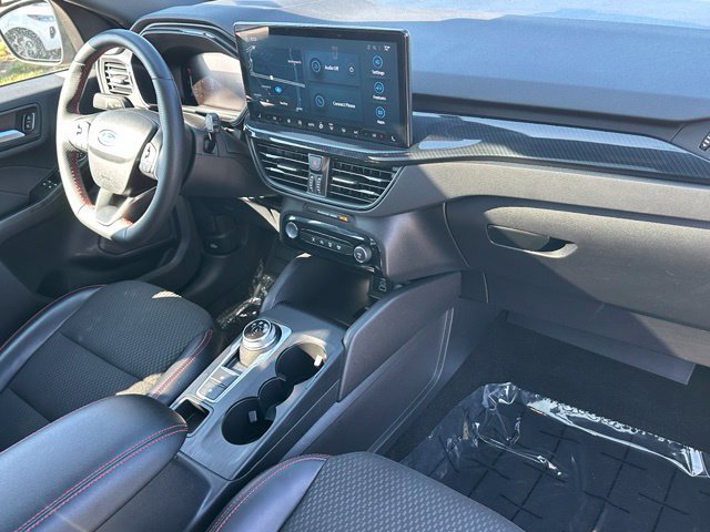 Used 2024 Ford Escape ST-Line w/ Tech Pack #1 AWD/4WD image 10