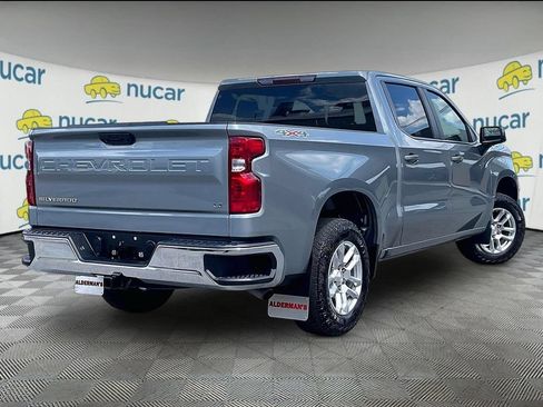 Used 2023 Chevrolet Silverado 1500 LT AWD/4WD image 6