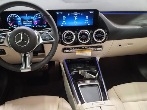 New 2026 Mercedes-Benz GLA 250 image 17