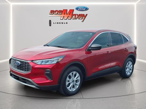 Used 2023 Ford Escape Active w/ Tech Pack #1 AWD/4WD image 1