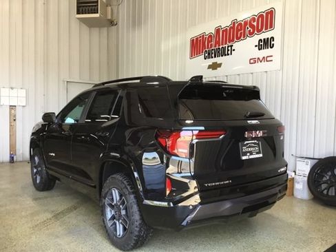 New 2027 GMC Terrain AT4 w/ Technology Package II AWD/4WD image 3