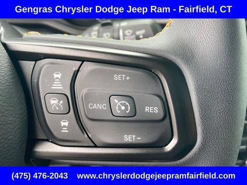 Used 2024 Jeep Wrangler Unlimited AWD/4WD image 53