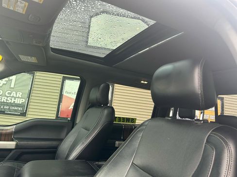 Used 2016 Ford F150 Lariat w/ Equipment Group 502A Luxury image 17