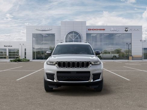 New 2026 Jeep Grand Cherokee L Laredo AWD/4WD image 6