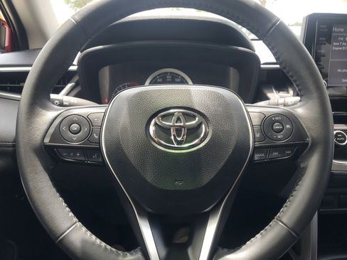 Used 2022 Toyota Corolla Cross LE FWD image 20