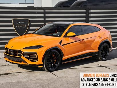 Used 2025 Lamborghini Urus SE