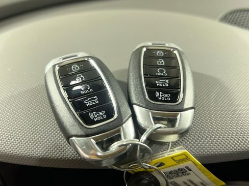 Used 2023 Hyundai Elantra SEL w/ Convenience Package image 29