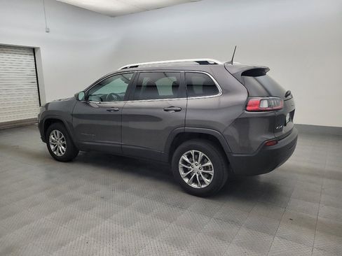 Used 2021 Jeep Cherokee Latitude Plus AWD/4WD image 3