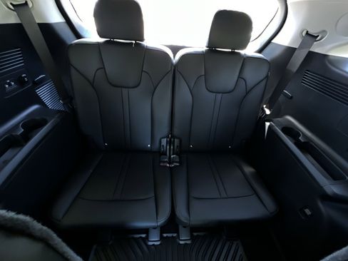 New 2026 Kia Sorento EX w/ EX Premium Package AWD/4WD image 42