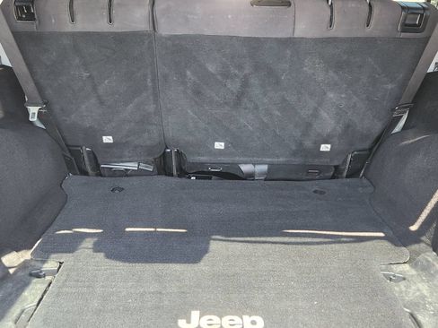 Used 2014 Jeep Wrangler Unlimited Sport w/ Quick Order Package 24S AWD/4WD image 34