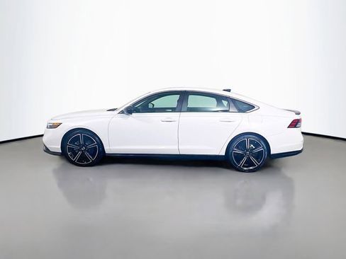 Used 2023 Honda Accord Sport image 6