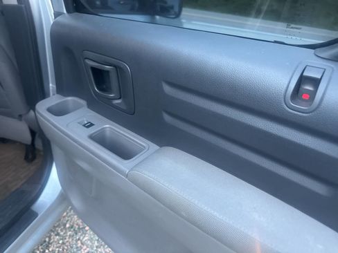 Used 2010 Honda Ridgeline RT image 9