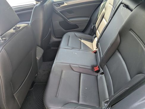 Used 2020 Volkswagen Golf 4-Door FWD image 6
