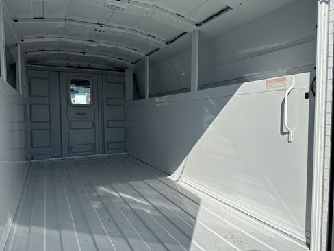 New 2025 Chevrolet Express 3500 w/ Power Convenience Package image 19