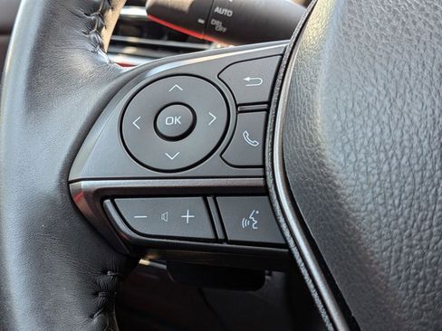 Used 2023 Toyota Camry XSE image 12