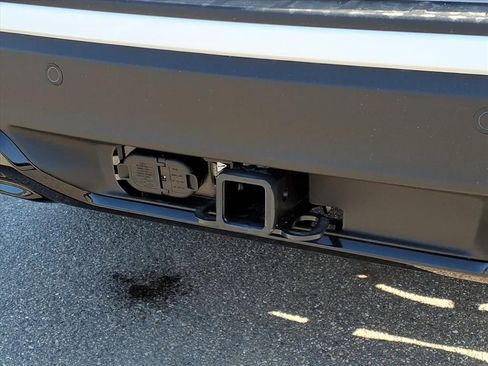 New 2026 Ford Explorer ST-Line w/ ST-Line Street Pack image 6