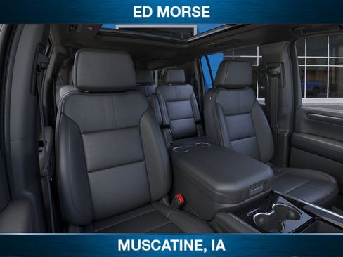 New 2026 Chevrolet Suburban RST image 16