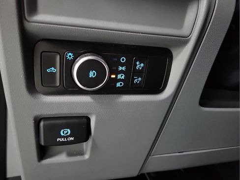 Used 2023 Ford F150 2WD SuperCrew image 14