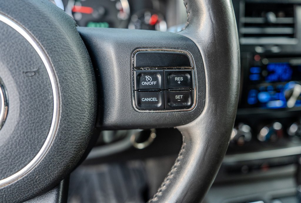Used 2011 Jeep Liberty Sport w/ Popular Equipment Group AWD/4WD image 17