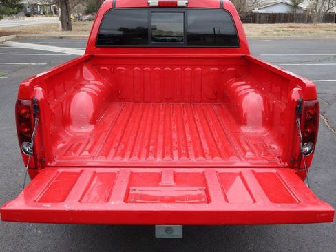 Used 2005 Chevrolet Colorado LS image 14