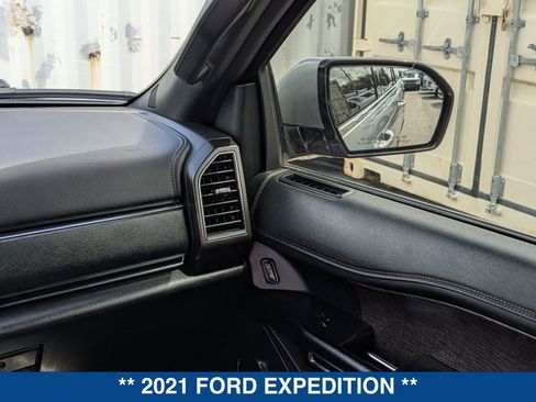 Used 2021 Ford Expedition Limited RWD image 20
