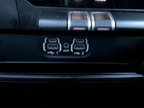 Used 2019 RAM 1500 Rebel image 33