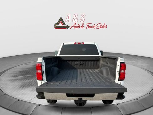 Used 2019 Chevrolet Silverado 2500 W/T AWD/4WD image 16