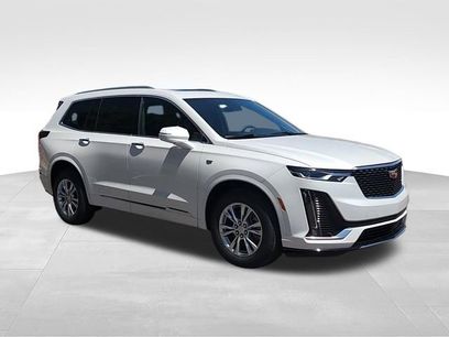New 2025 Cadillac XT6 Luxury