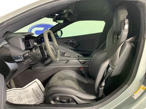 Used 2023 Chevrolet Corvette Stingray Preferred Cpe w/ Stealth Interior Trim Package RWD image 15