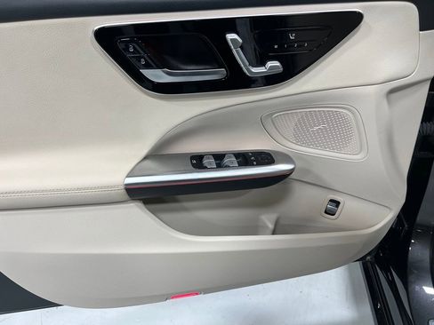 Used 2022 Mercedes-Benz C 300 4MATIC Sedan image 18