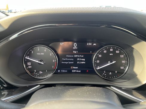 Used 2023 Buick Envision Essence image 19