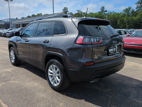 Used 2022 Jeep Cherokee Latitude Lux AWD/4WD image 7