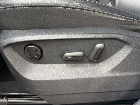 Used 2020 Volkswagen Atlas SE image 18