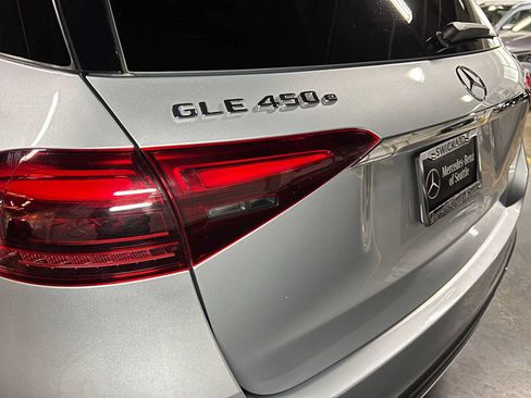 Used 2024 Mercedes-Benz GLE 450e 4MATIC image 14