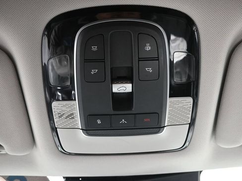 Used 2022 Hyundai Palisade SEL w/ Premium Package FWD image 23