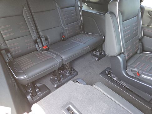 New 2026 GMC Yukon AT4 Ultimate AWD/4WD image 31