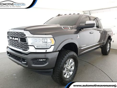 Used 2020 RAM 2500 Limited image 1