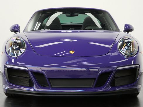 Used 2018 Porsche 911 Targa 4 GTS AWD/4WD image 4