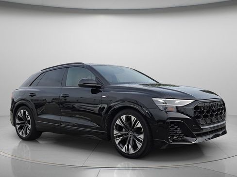 Certified 2026 Audi Q8 Premium Plus w/ Premium Plus Package AWD/4WD image 8