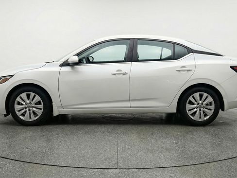 Used 2025 Nissan Sentra S FWD image 5