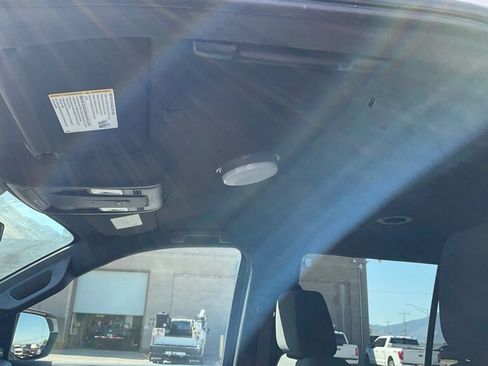 Used 2022 Chevrolet Tahoe 4WD w/ 1FL Safety Package image 12